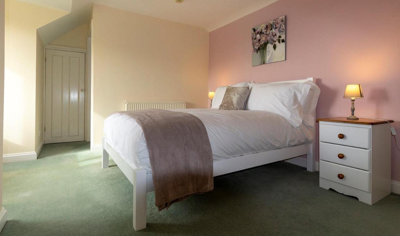 Bransford Farm Fishery & B & B Exteriör bild